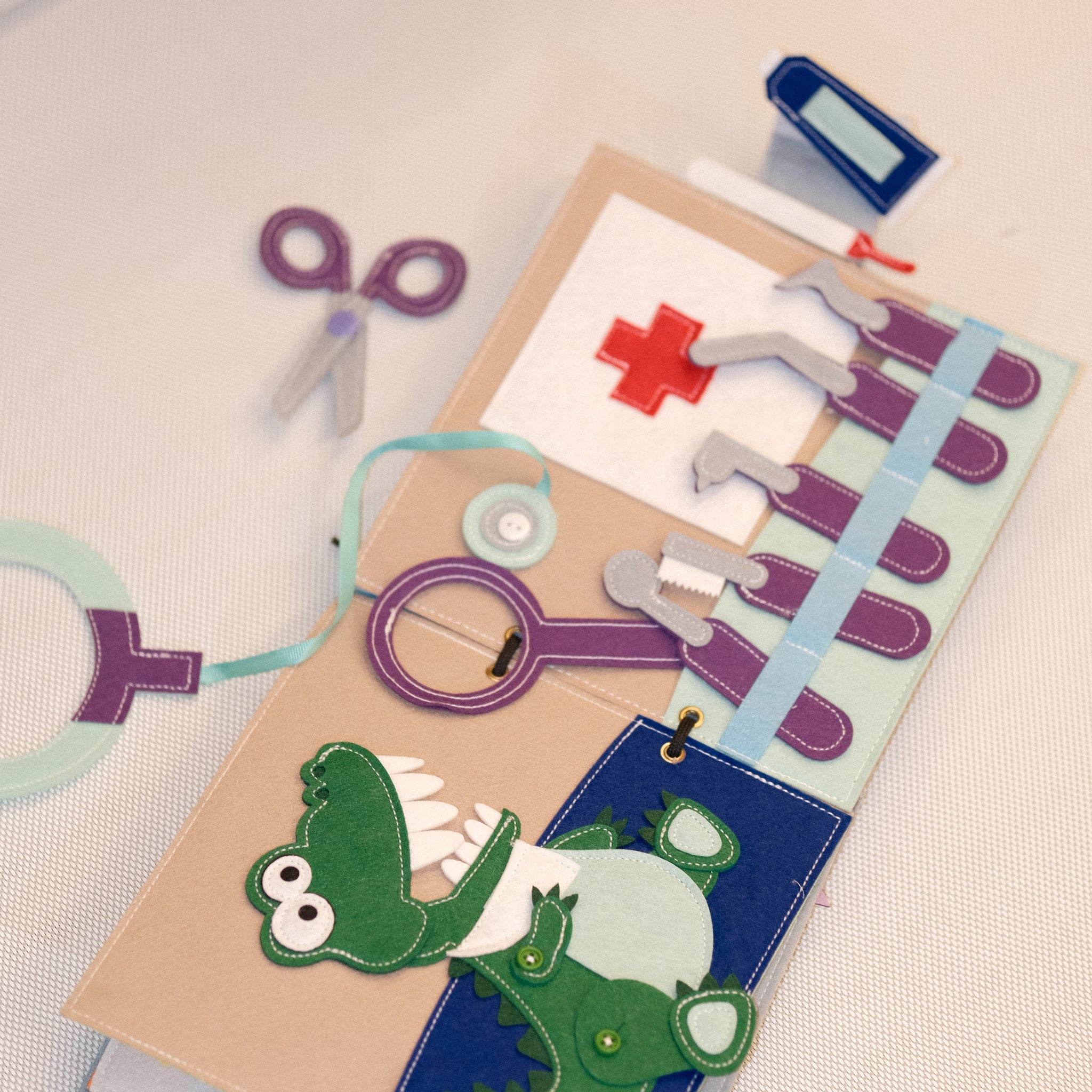 Tiny Explorers & Helpers